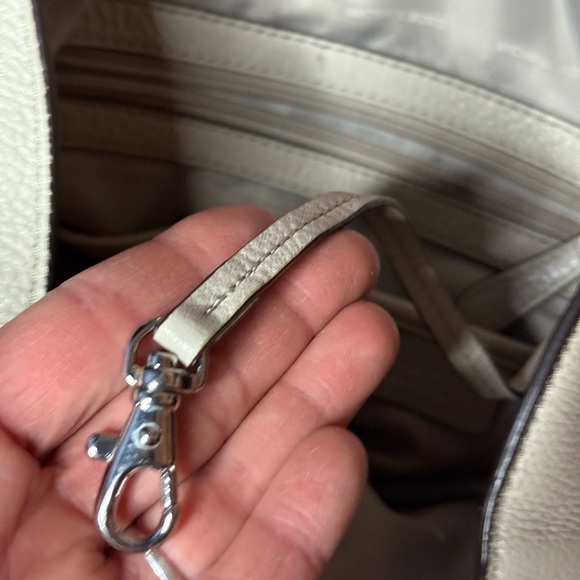 Michael Kors Raven Triple Compartment Shoulder Bag Handbag Purse EUC - Picture 8 of 12